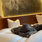 Safir Przy Samym Wyciagu Couette-café 3*