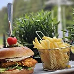 Safir Przy Samym Wyciagu Frühstückspension Karpacz