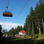 Couette-café Safir Przy Samym Wyciagu 3*