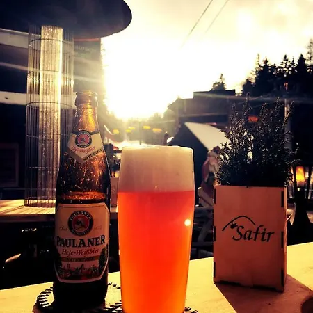 Safir Przy Samym Wyciagu Bed and Breakfast